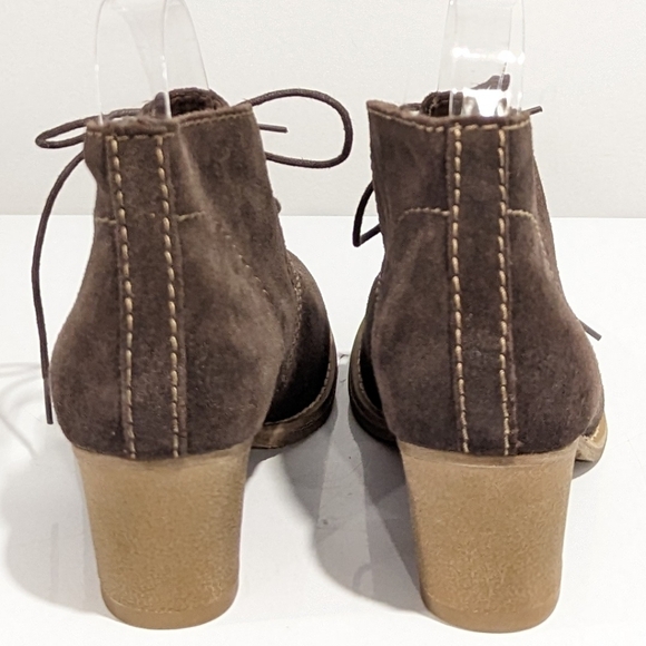 Tamaris olive green suede booties size 38 - Picture 5 of 12
